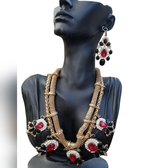 VINTAGE GOLDTONE & RHINESTONE STATEMENT NECKLACE & DROP EARRINGS SET - Picture 1 of 10